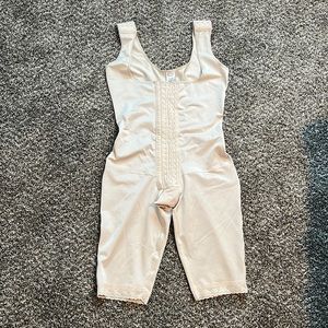 Maria E Fajas Colombian faja size extra large, beige color